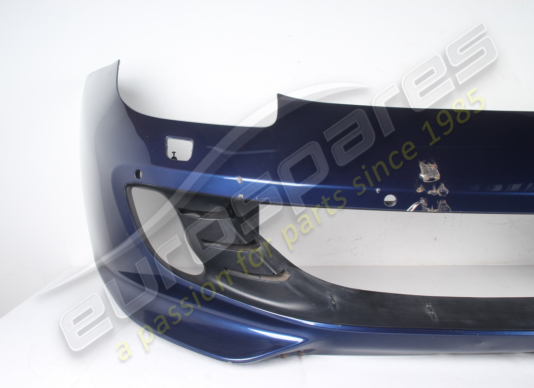 PARAURTI ANTERIORE FERRARI USATO. NUMERO PARTE 89047110 (2) paraurti anteriore ferrari usato. numero parte 89047110 (2)