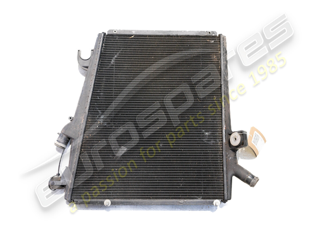USATO Ferrari RADIATORE ACQUA DX. NUMERO PARTE 270265 (1)