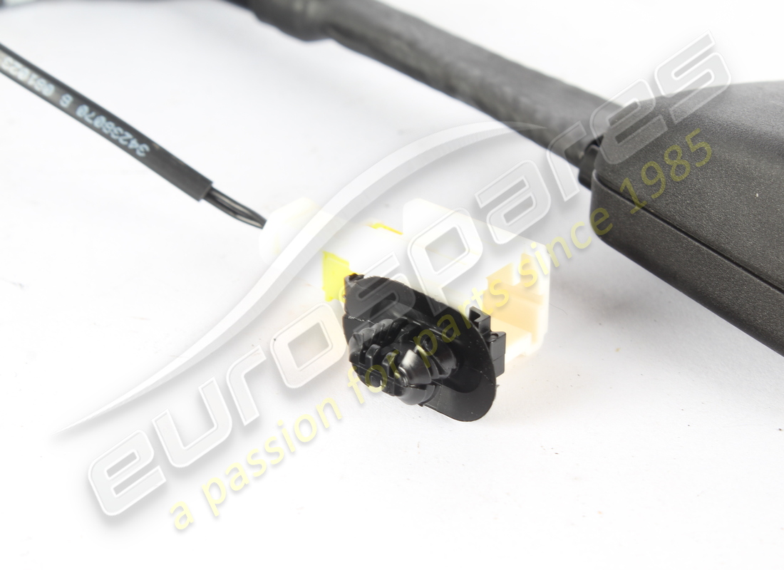 usato maserati sezione fibbia cintura di sicurezza posteriore dx. numero parte 670198281 (4)