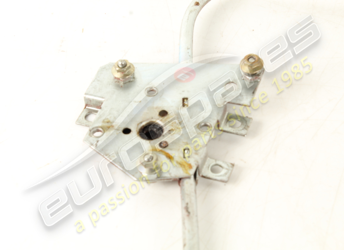 MECCANISMO DI SOLLEVAMENTO FINESTRINO SX USATO FERRARI. NUMERO PARTE 62302400 (2) meccanismo di sollevamento finestrino sx usato ferrari. numero parte 62302400 (2)