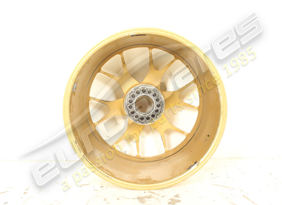 ruota anteriore ferrari usata. numero parte 341319 (3)