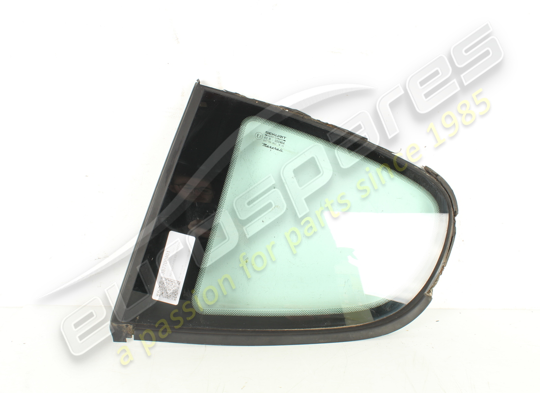 finestrino posteriore sinistro fisso usato maserati. numero parte 387700401 (4)