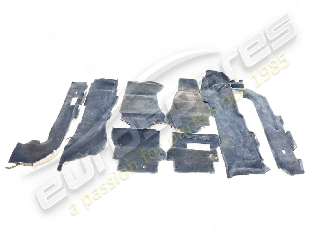 KIT MOQUETTE Aston Martin USATO, OBSIDIAN ANTERIORE/POSTERIORE, GUIDA A DESTRA. NUMERO PARTE 4G438310365 (1)