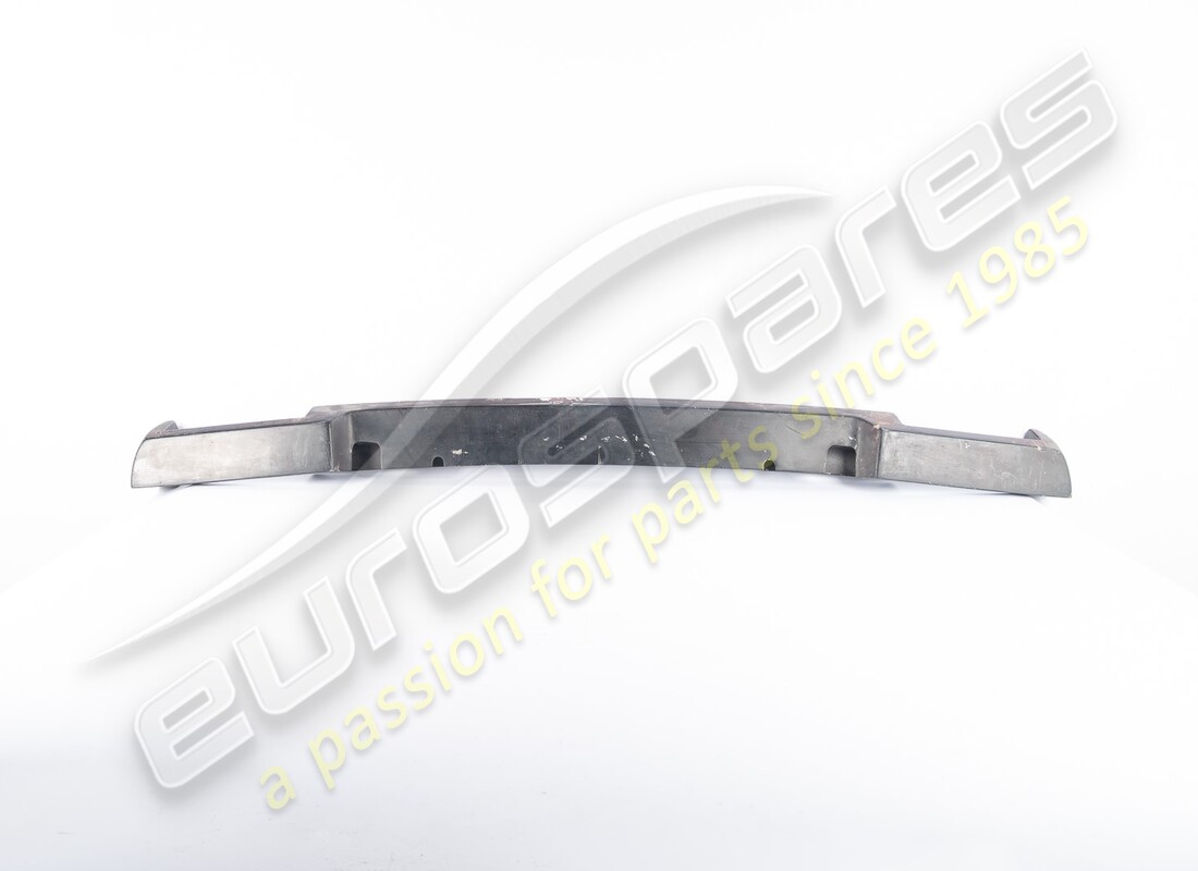 PARAURTI ANTERIORE Ferrari USATO. NUMERO PARTE 61184400 (1)