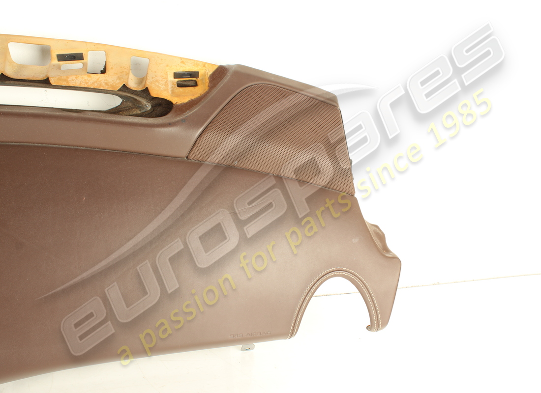 USATO FERRARI CRUSCOTTO SUPERIORE DX. NUMERO PARTE 83723407 (3) usato ferrari cruscotto superiore dx. numero parte 83723407 (3)