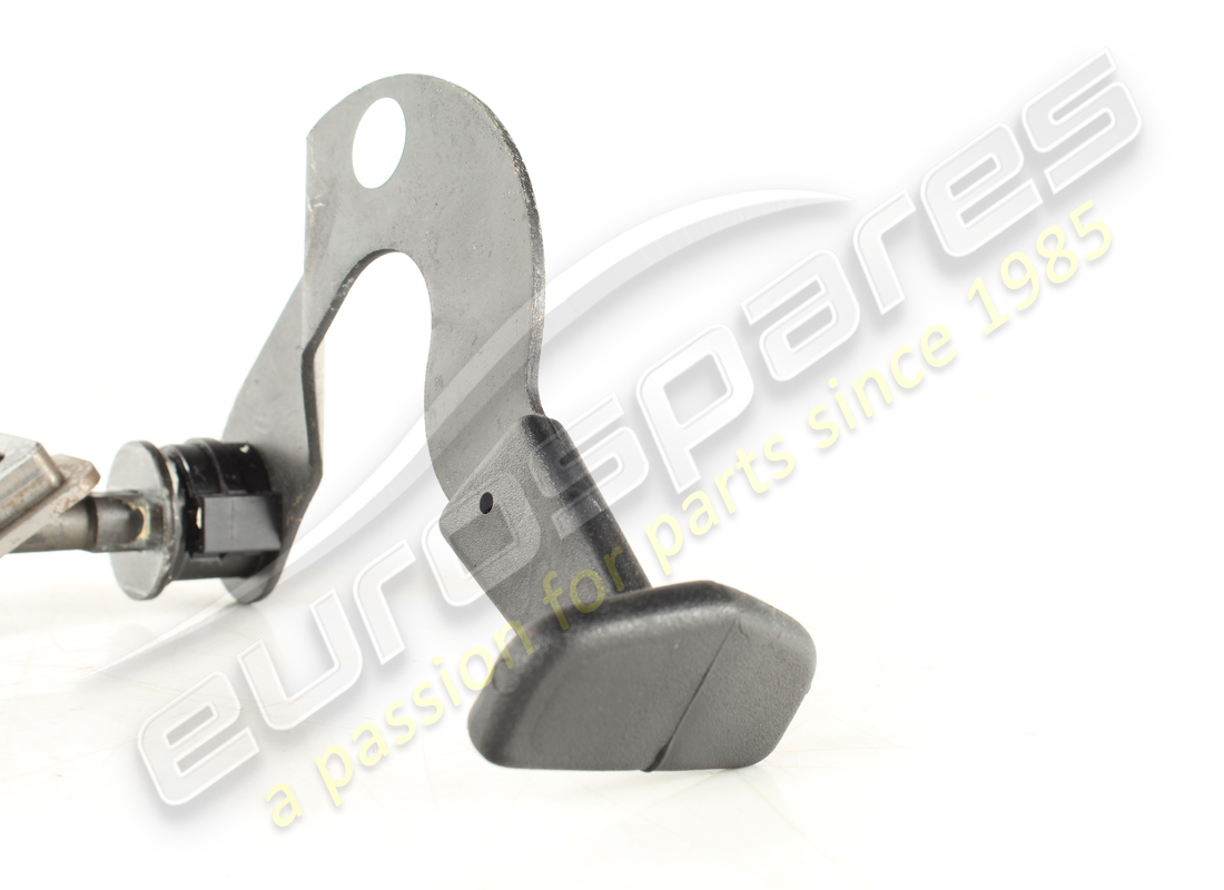 leva di bloccaggio maserati usata. numero parte 151119000 (3)