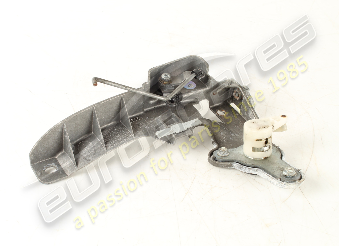 scatola maniglia porta anteriore destra usata maserati. numero parte 68001800 (1)