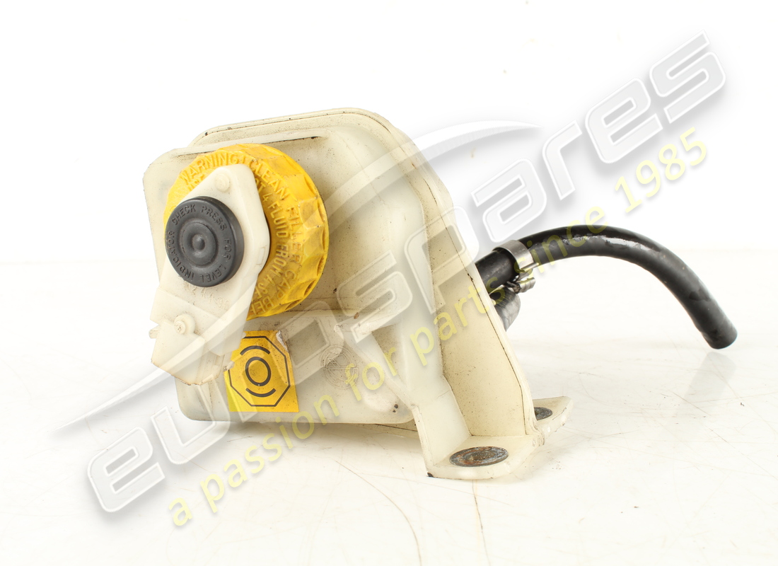 SERBATOIO POMPA FRENO MASERATI USATO NUMERO PARTE RHD 387410104 (1) serbatoio pompa freno maserati usato numero parte rhd 387410104 (1)