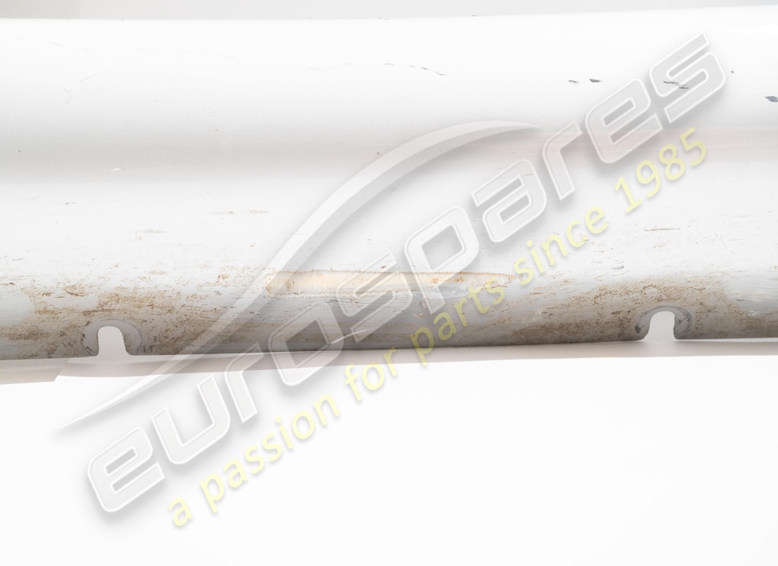 rivestimento sottoporta sx usato ferrari. numero parte 66099510 (3)