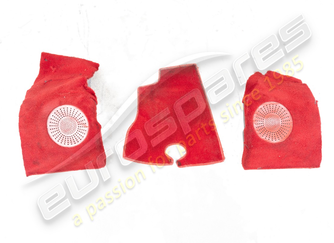 set di tappeti anteriori sinistro e destro ferrari usati. numero parte 95999641a (2)
