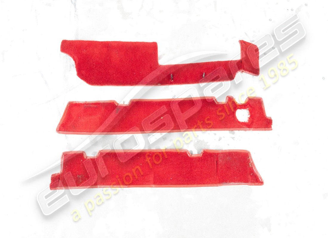 set di tappeti anteriori sinistro e destro ferrari usati. numero parte 95999641a (6)