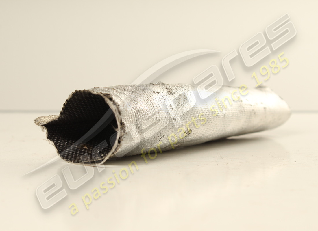 USATO Ferrari PROTEZIONE TUBO CONNETTORE CARBURANTE . NUMERO PARTE 305831 (1)
