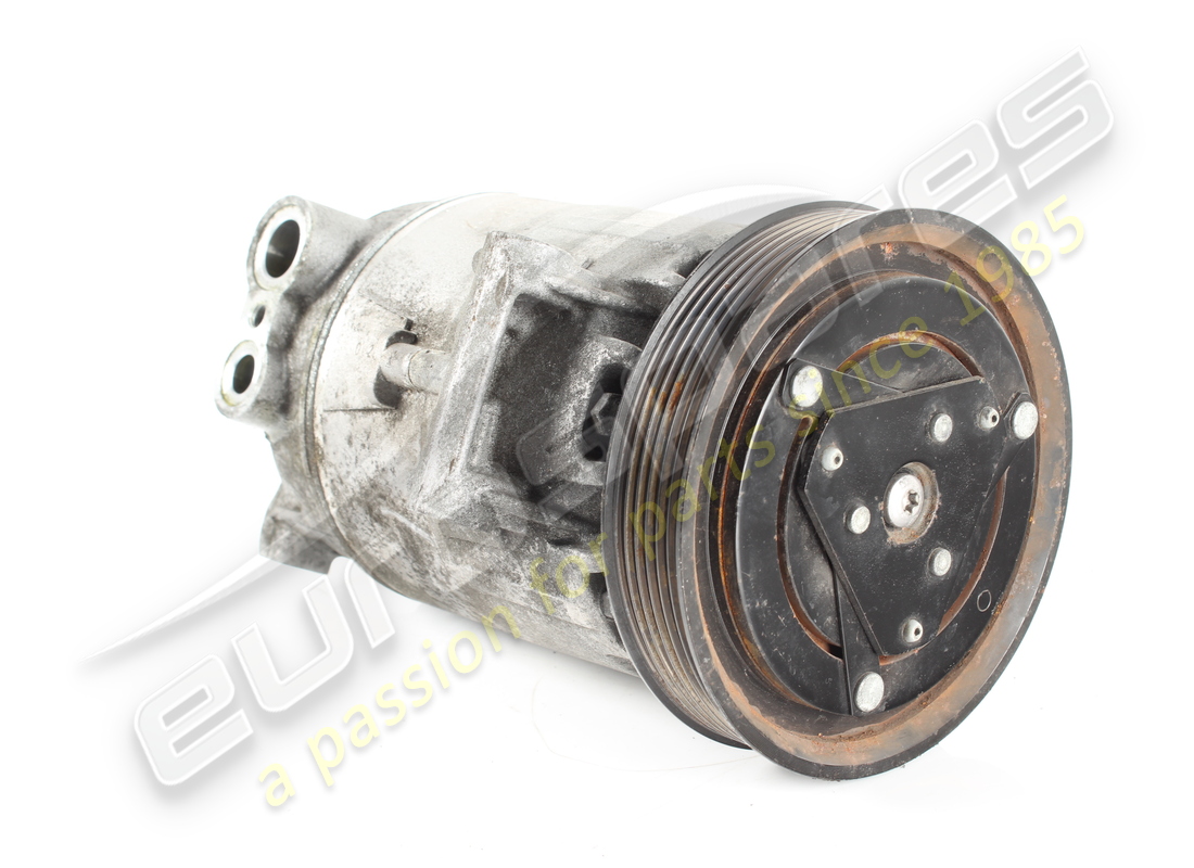 COMPRESSORE DELL'ARIA CONDIZIONATA Ferrari USATO. NUMERO PARTE 267146 (1)