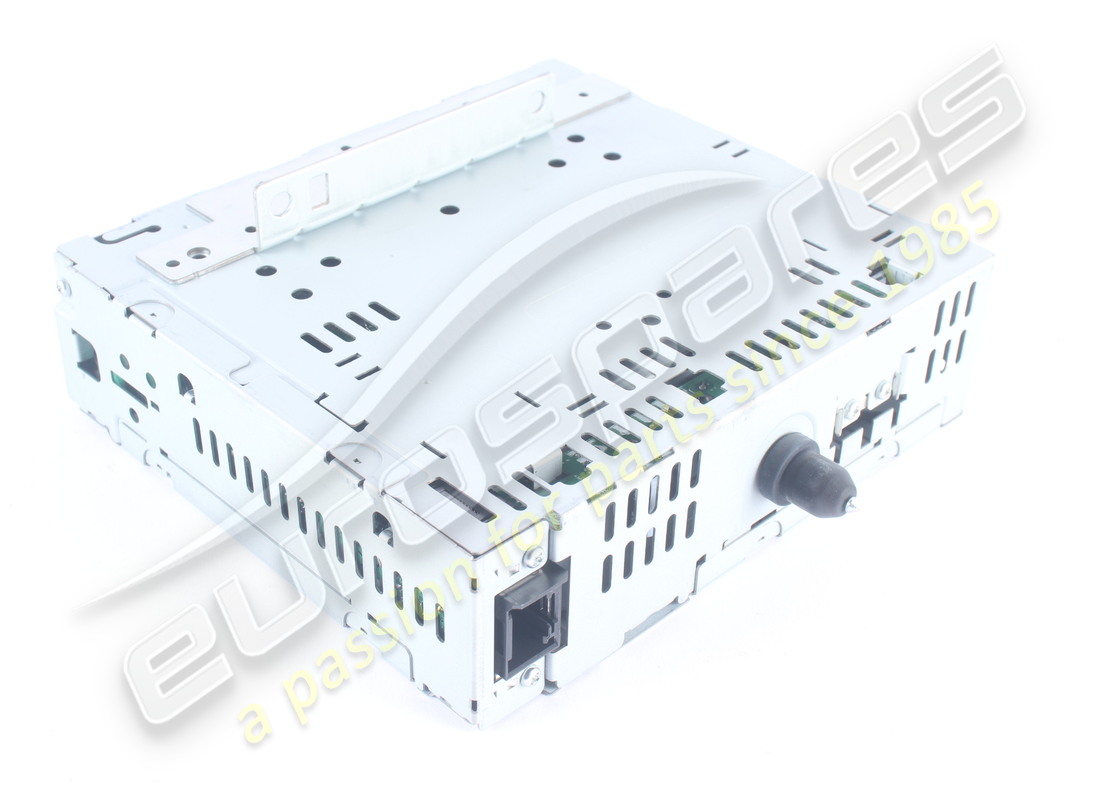 CD ASTON MARTIN USATO PLAYER-6 CD. NUMERO PARTE 1R123710551 (2) cd aston martin usato player-6 cd. numero parte 1r123710551 (2)