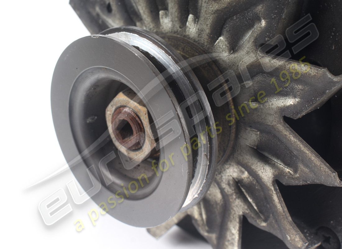 USATO FERRARI ALTERNATORE BOSCH. NUMERO PARTE 121761 (7) usato ferrari alternatore bosch. numero parte 121761 (7)