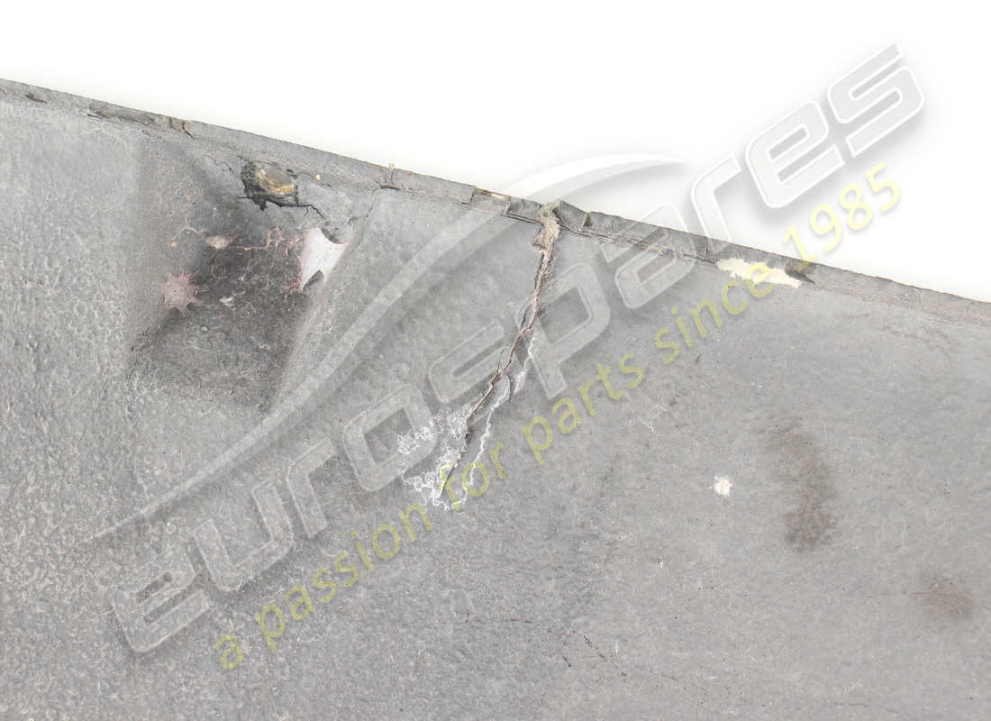 scudo sx ferrari danneggiato. numero parte 62128000 (3)