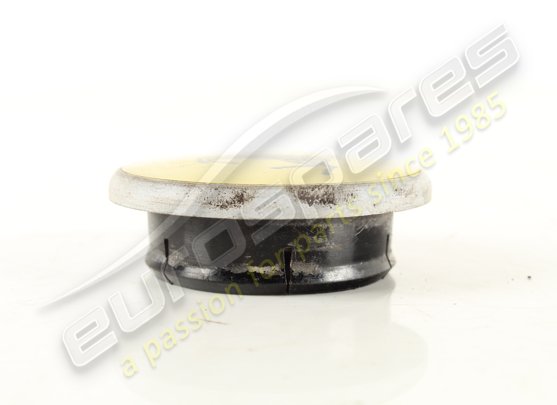 distintivo per ruota ferrari usato. numero parte 108947a (2)