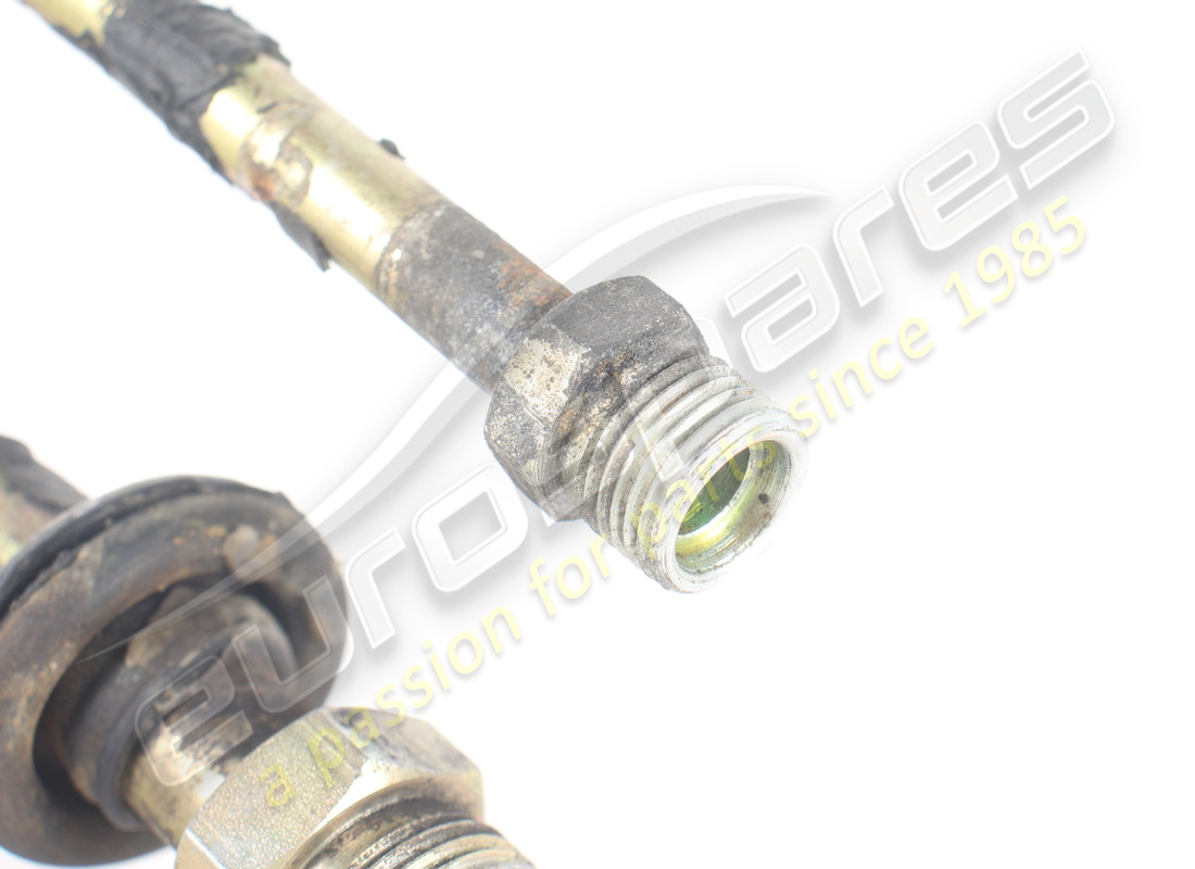 TUBO MASERATI USATO. NUMERO PARTE 375515111 (5) tubo maserati usato. numero parte 375515111 (5)