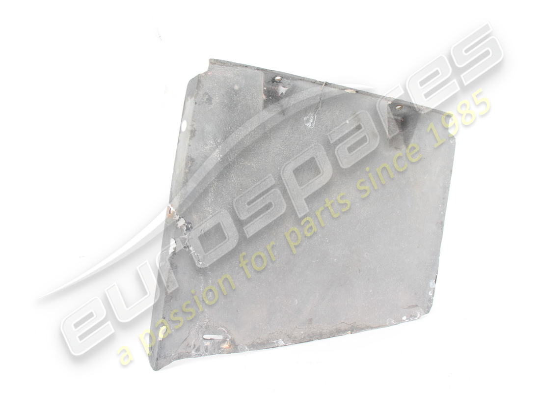 scudo sx ferrari danneggiato. numero parte 62128000 (1)