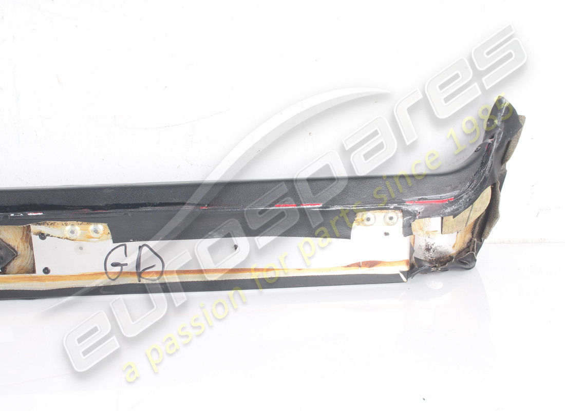 MODANATURA RHD GTS FERRARI USATA. NUMERO PARTE 61951600 (7) modanatura rhd gts ferrari usata. numero parte 61951600 (7)