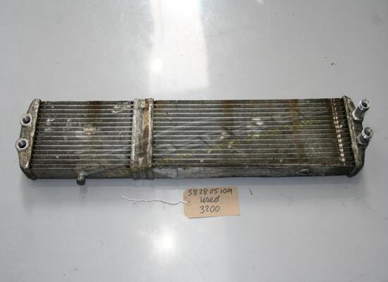 usato maserati codice articolo radiatore olio 382805109