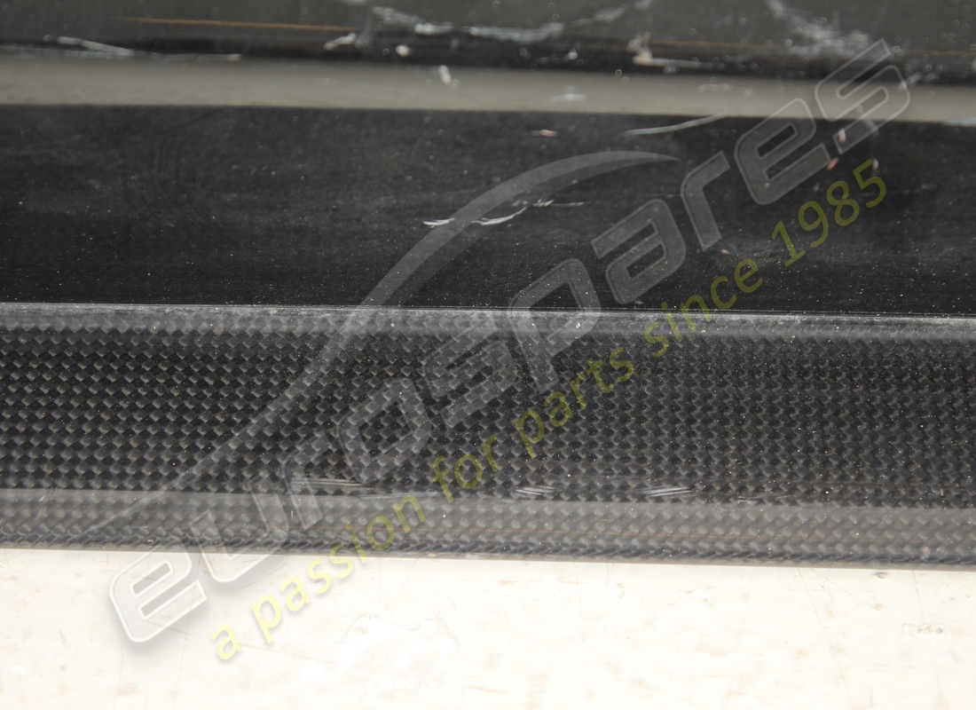 usato ferrari copertura traversa dx. numero parte 69257210 (3)