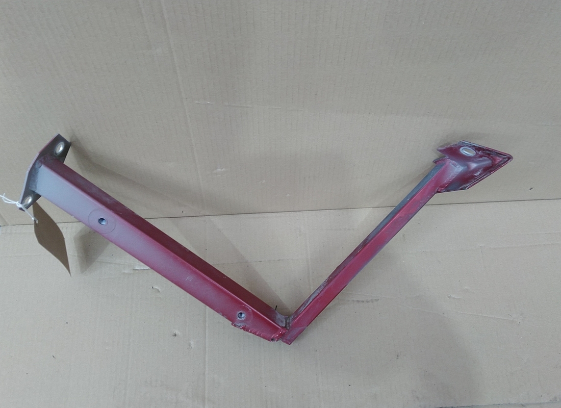 parentesi lamborghini usata. numero parte 400806636 (2)
