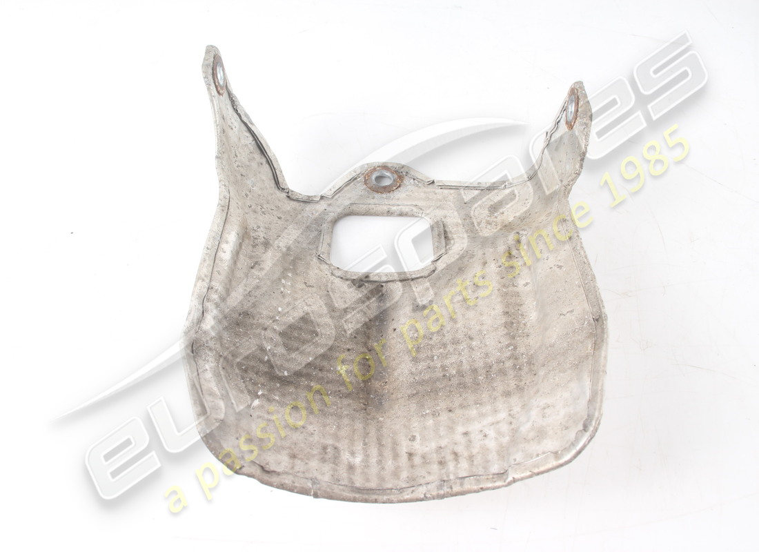 SCUDO TERMICO DIFFERENZIALE POSTERIORE USATO MASERATI. NUMERO PARTE 670002208 (4) scudo termico differenziale posteriore usato maserati. numero parte 670002208 (4)