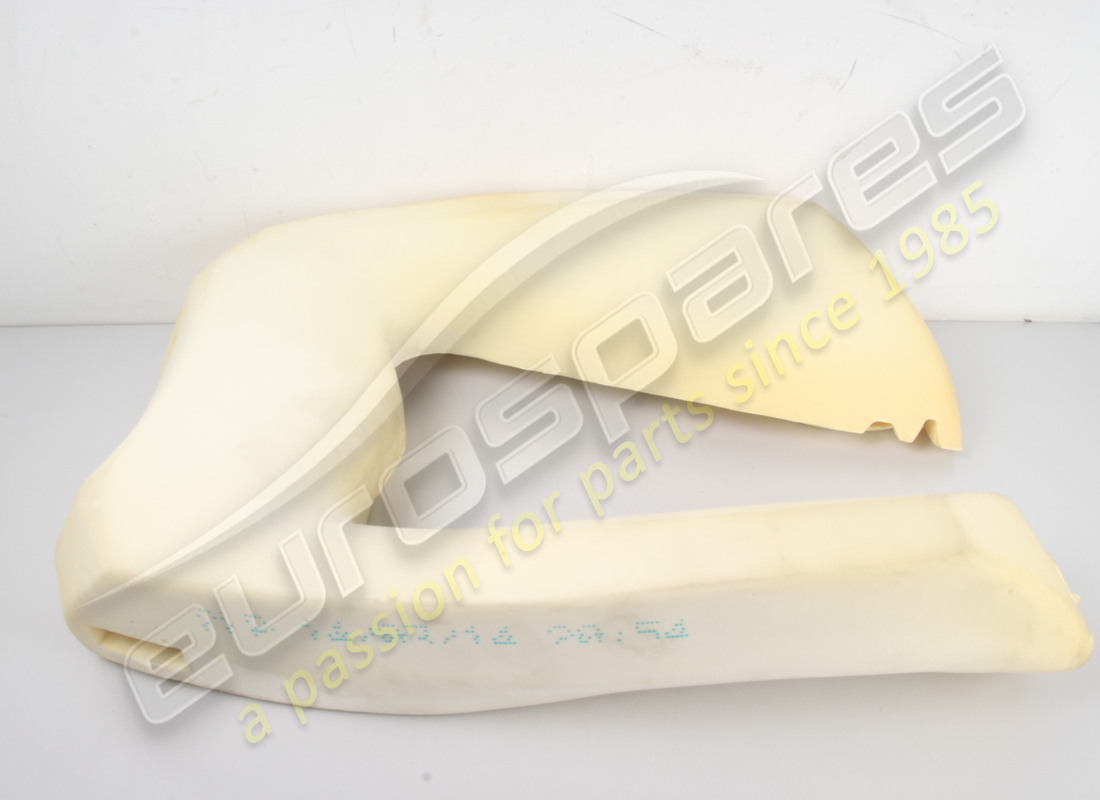 nuovo maserati imbottitura bordo sedile anteriore sx. numero parte 980145137 (2)