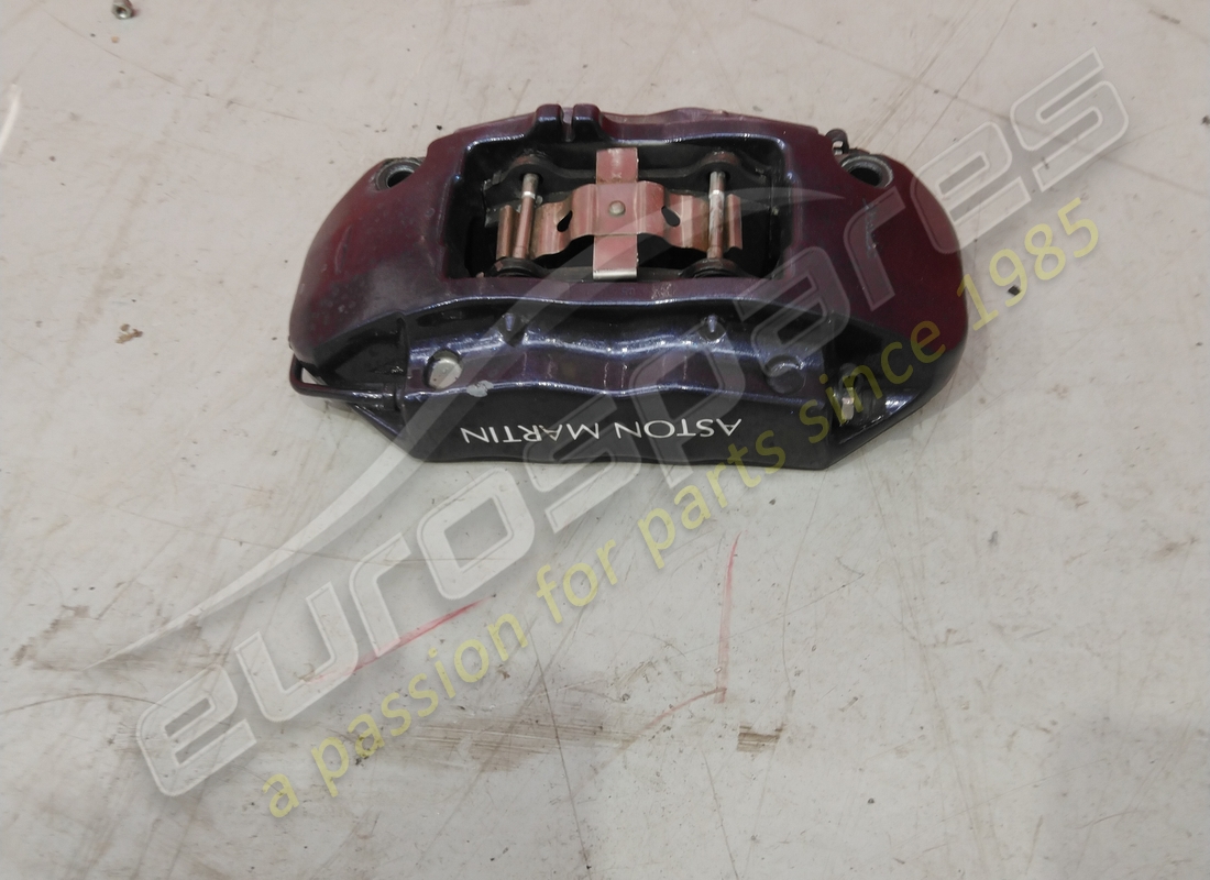 PINZA Aston Martin USATA, POSTERIORE, GRIGIA, SENZA PASTIGLIE, SX . NUMERO PARTE 7G432C465AA (1)