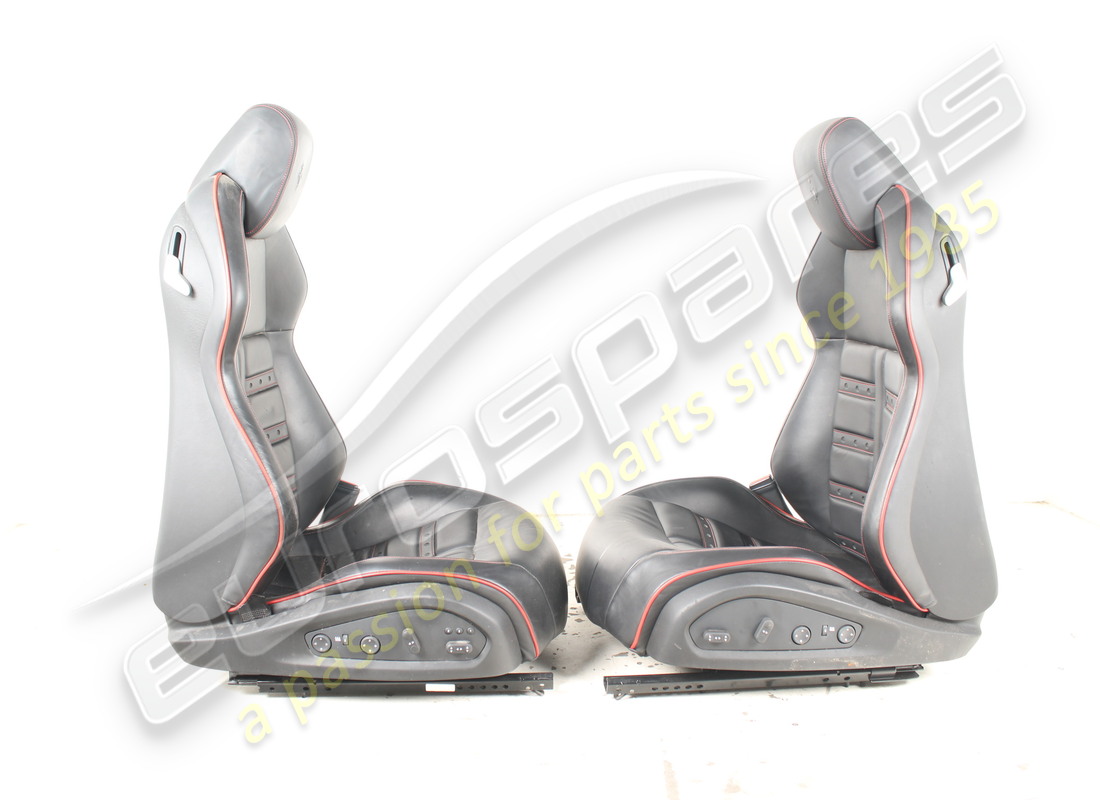 set sedili destro e sx usati eurospares. numero parte eap1490504 (2)