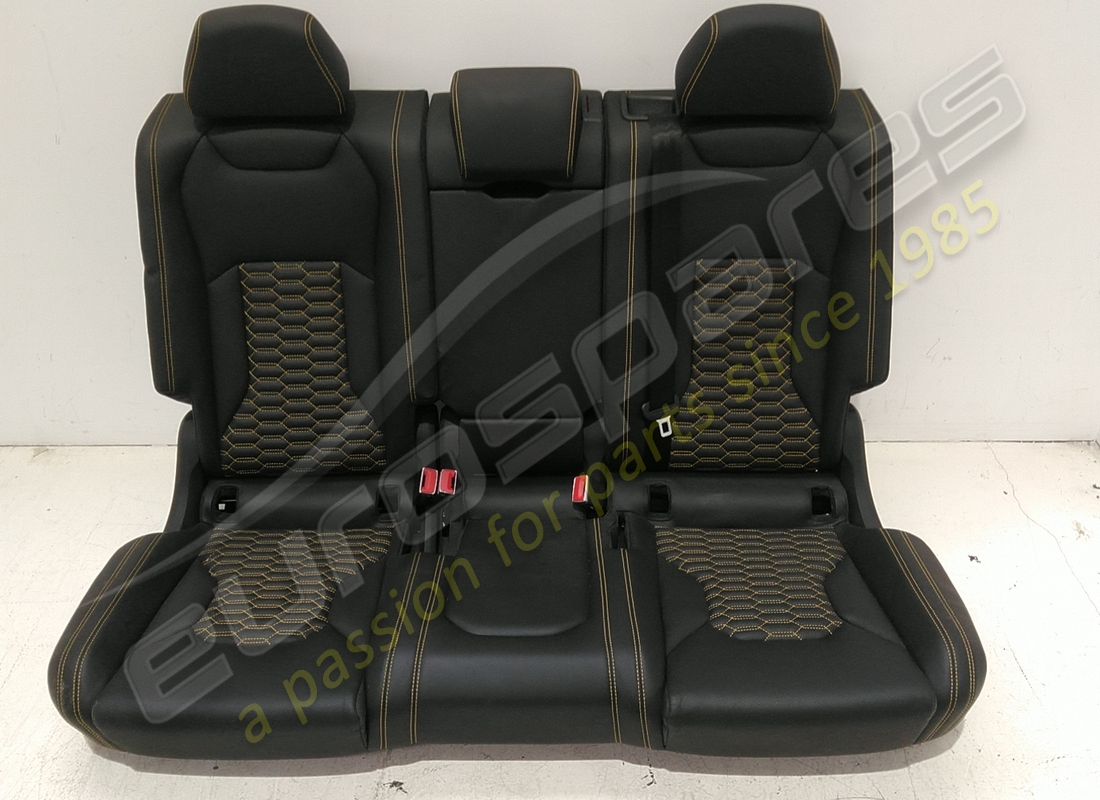 set di sedili completo usato eurospares urus. numero parte eap1227394 (3)