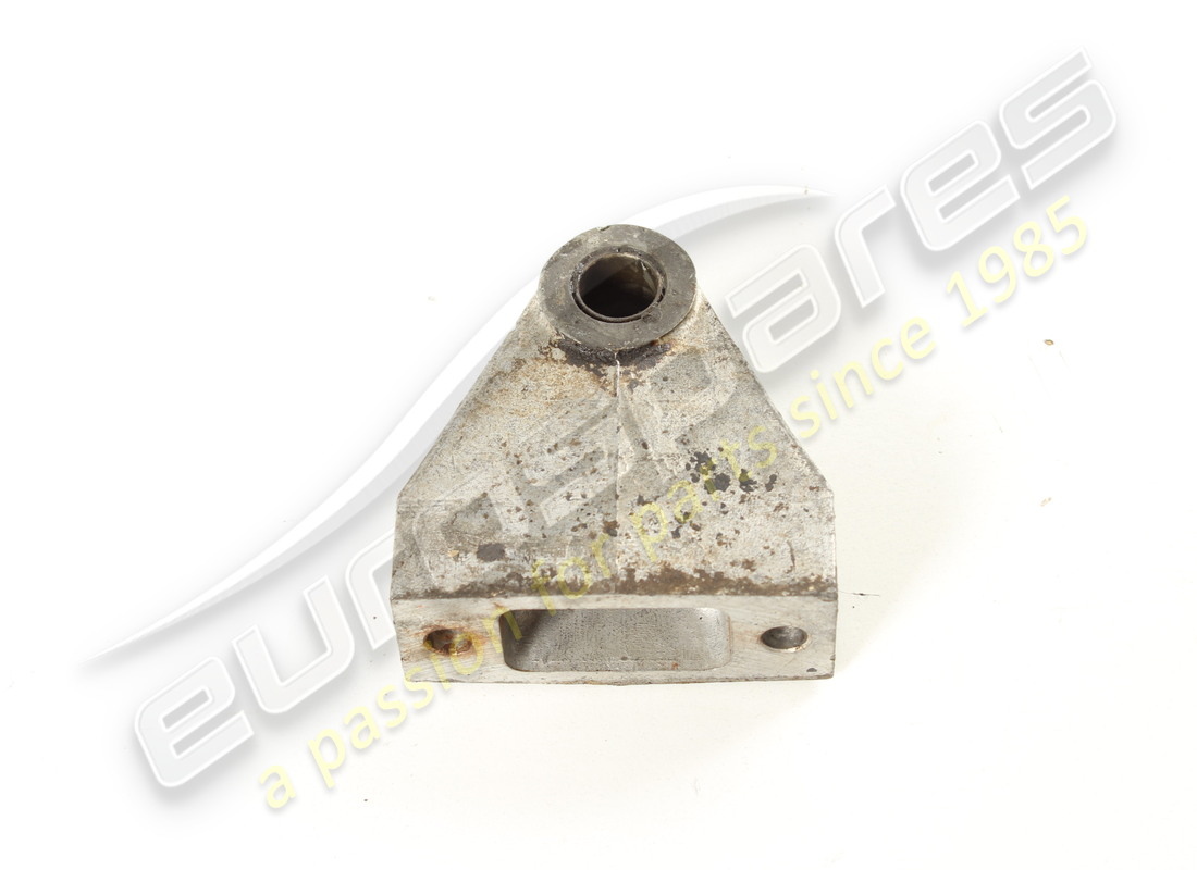 SUPPORTO Ferrari USATO. NUMERO PARTE 106415 (1)