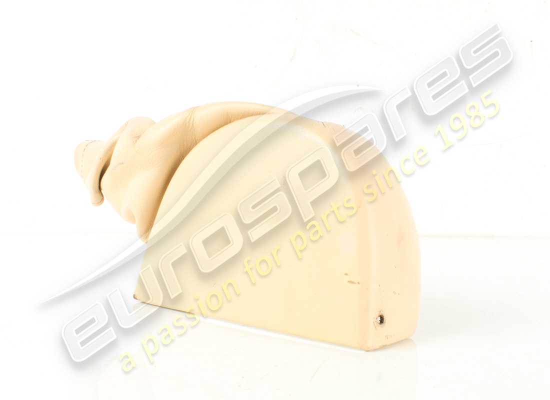 COPERTURA LEVA FRENO A MANO USATA FERRARI RHD GTS. NUMERO PARTE 62481600 (3) copertura leva freno a mano usata ferrari rhd gts. numero parte 62481600 (3)