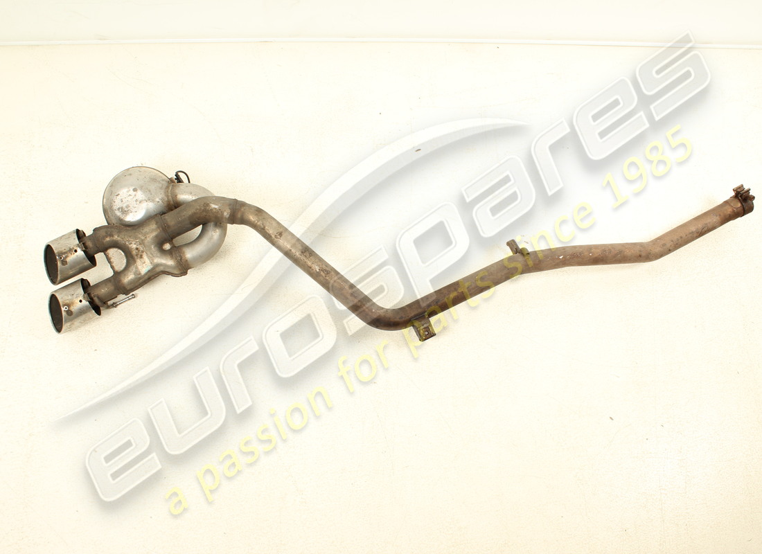 usato maserati codice silenziatore posteriore destro 670006945