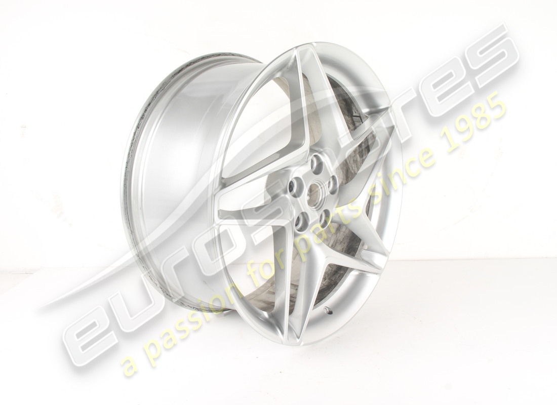 usata ferrari ruota anteriore dx. numero parte 861243 (2)