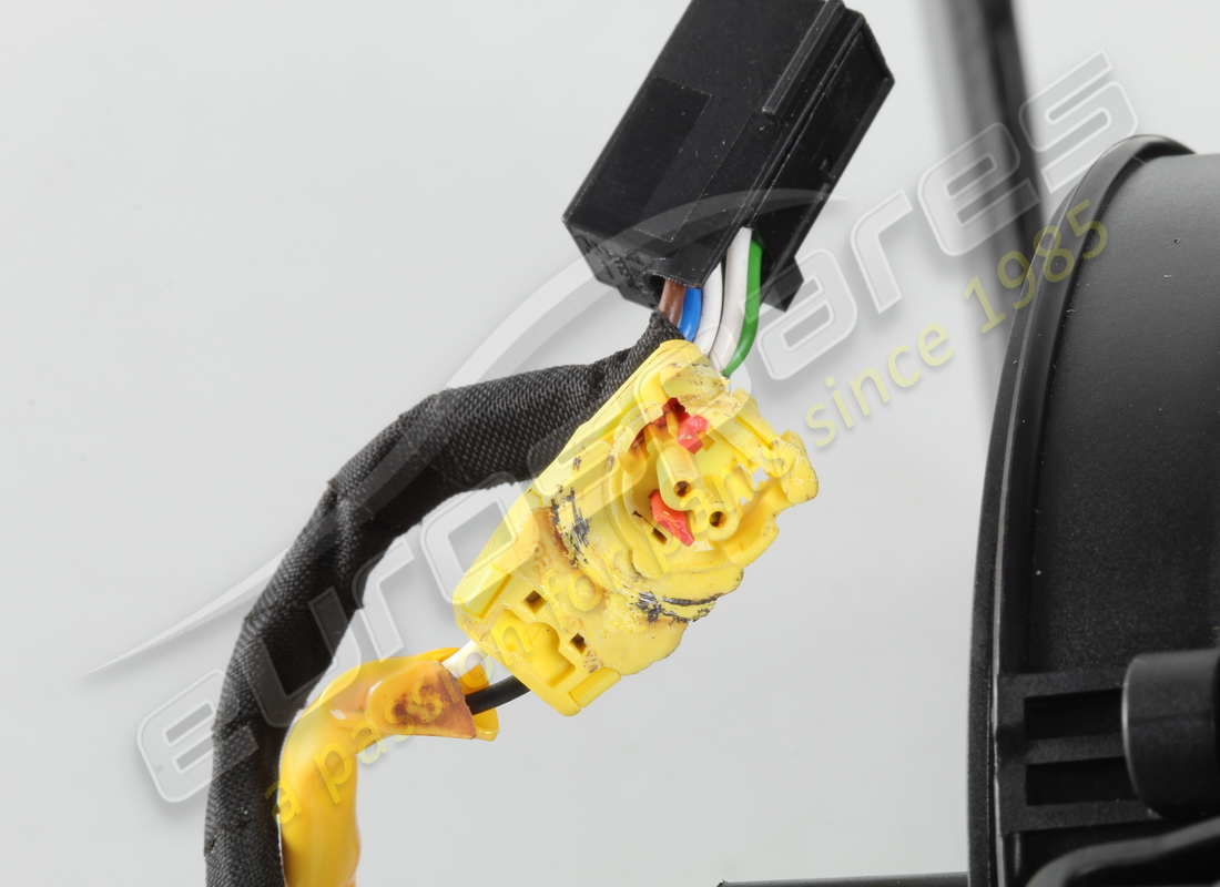 SET DI COMANDO CAMBIO MAGNETICO IN CARBONIO USATO FERRARI (LUCIDO). NUMERO PARTE 817753 (5) set di comando cambio magnetico in carbonio usato ferrari (lucido). numero parte 817753 (5)