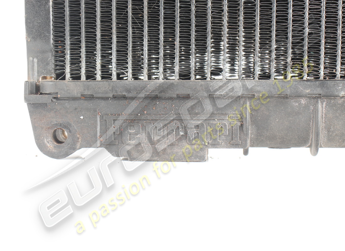 radiatore acqua dx usato ferrari. numero parte 137619 (2)