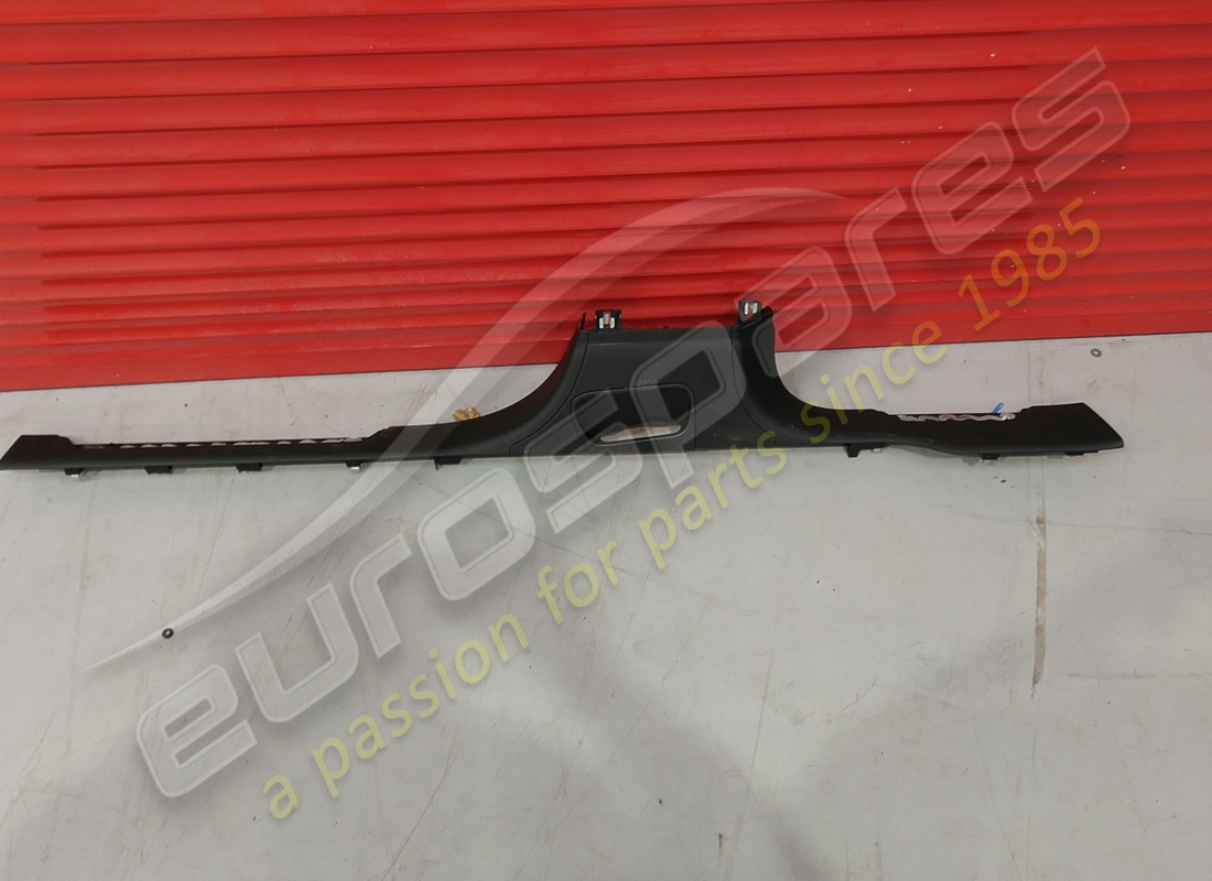usato lamborghini pelle sottopiastra. numero parte 4ml853370cqg8 (1)