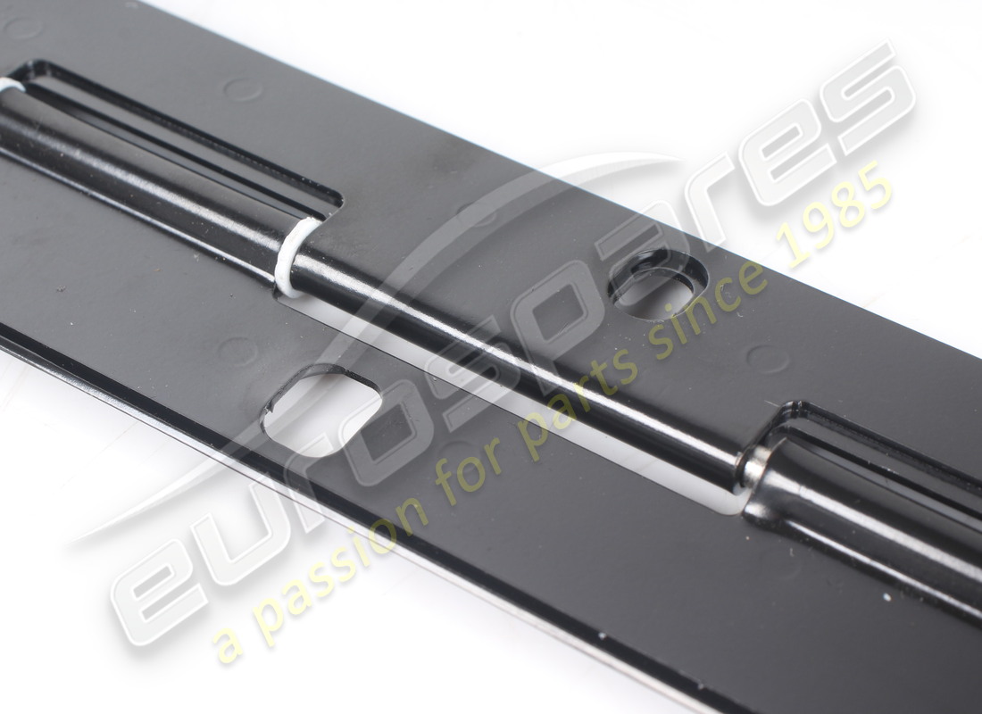 CERNIERA PORTA COMPLETA USATA FERRARI. NUMERO PARTE 89132900 (2) cerniera porta completa usata ferrari. numero parte 89132900 (2)