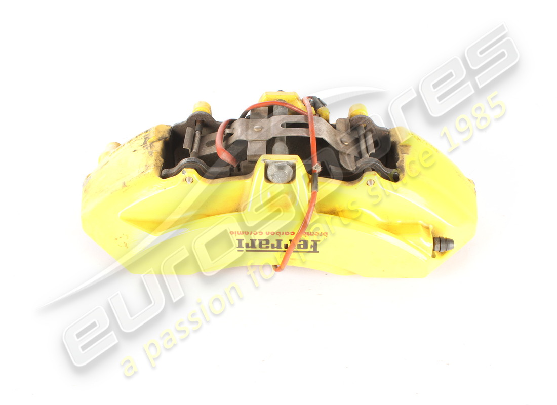 PINZA ANTERIORE DESTRA Ferrari USATA CON PASTIGLIE. NUMERO PARTE 261775 (1)