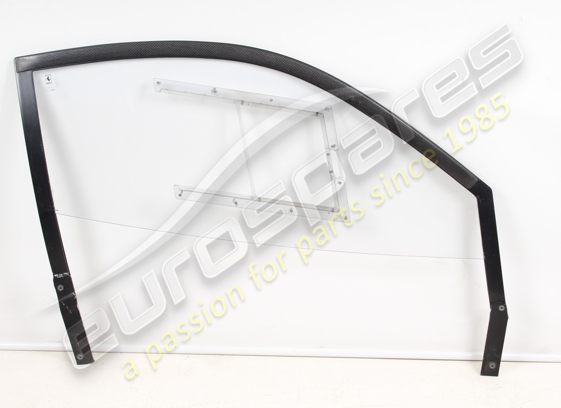 nuovo (altro) ferrari cornice finestra destra con pannello finestra lexan. numero parte 89218100 (1)