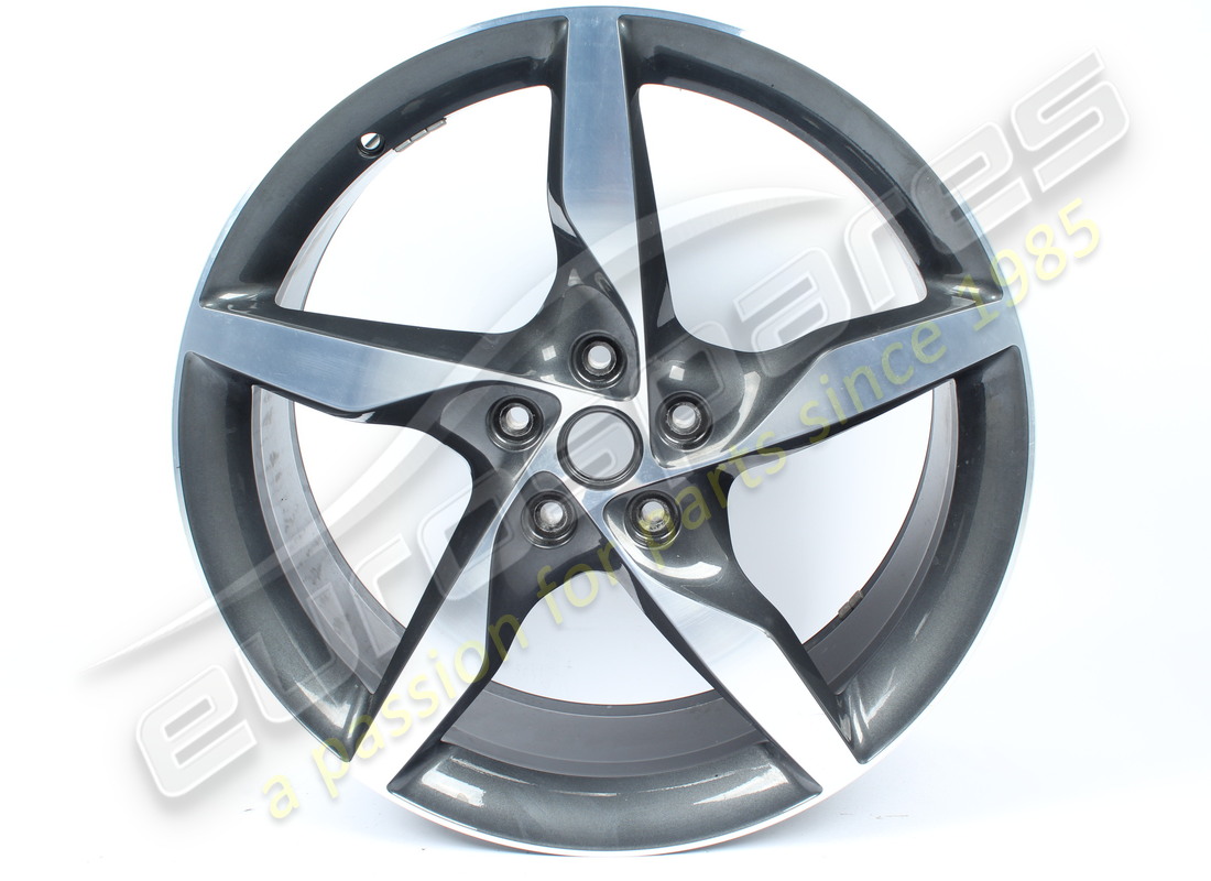 usato ferrari cerchio anteriore dx 8j x codice parte 965811