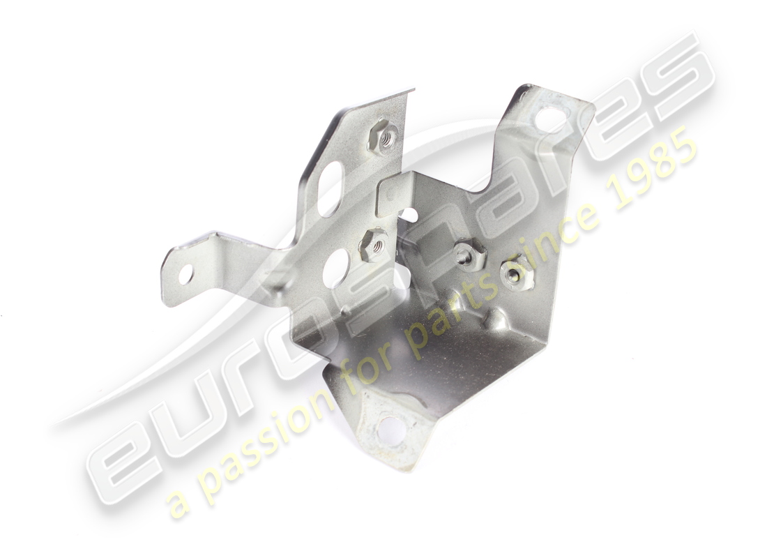 SUPPORTO PARAFANGO ANTERIORE SX USATO Maserati. NUMERO PARTE 670217114 (1)