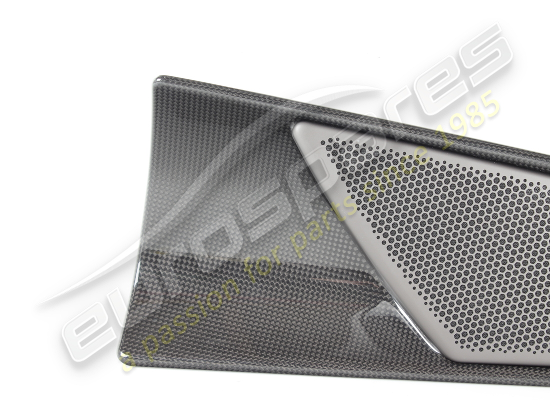 usato ferrari medaglione sup. post sx carb. numero parte 749001 (2)
