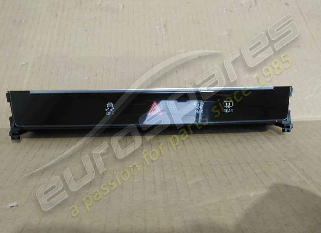 STRISCIA INTERRUTTORE Lamborghini USATA. NUMERO PARTE 4ML925301B (1)