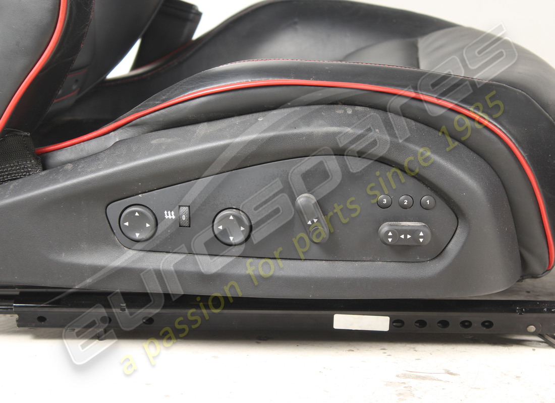 set sedili destro e sx usati eurospares. numero parte eap1490504 (7)