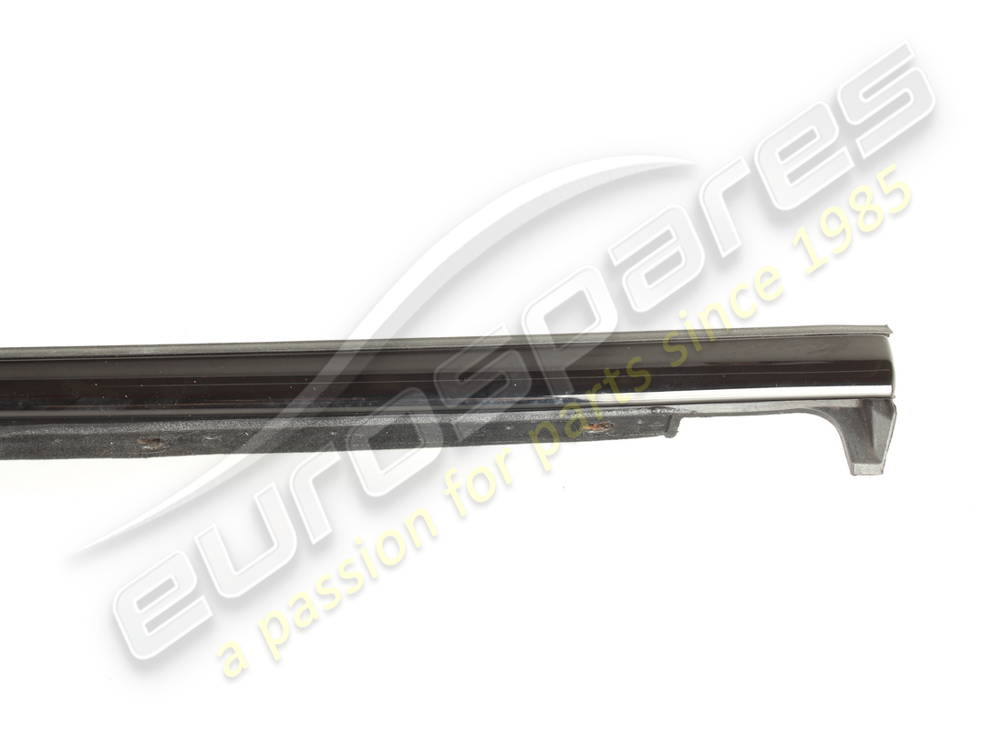 raschiatore esterno finestrino anteriore sx completo usato ferrari. numero parte 880286 (3)
