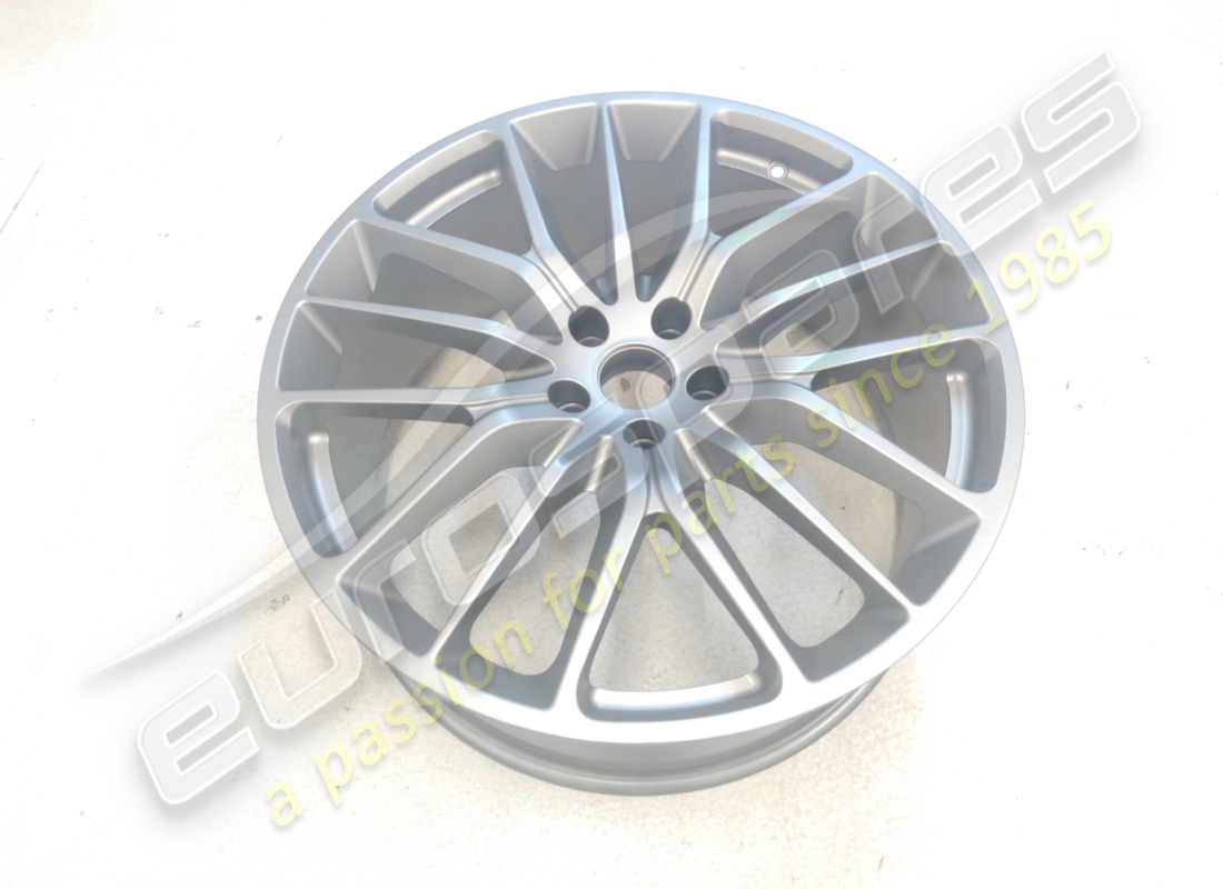 set di ruote vesuvio da eurospares maserati ricondizionato (21 pollici). numero parte eap1384191 (2)