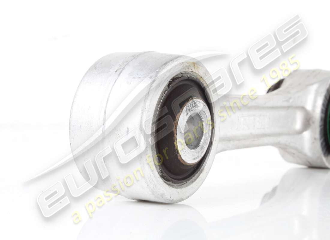 link ferrari usato. numero parte 259688 (3)